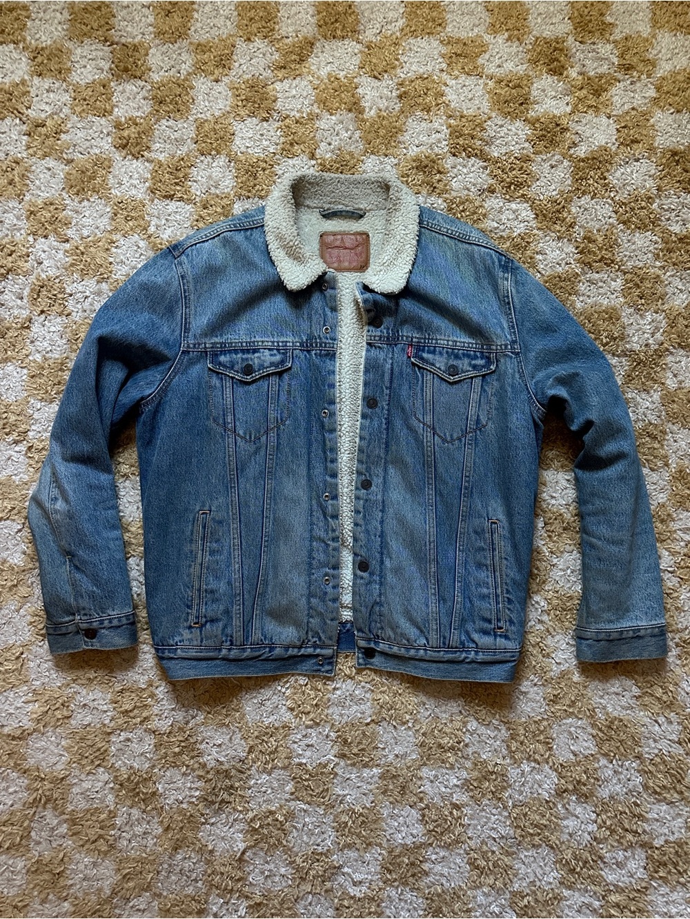 Levi’s Sherpa Lined Denim Trucker Jacket size XL